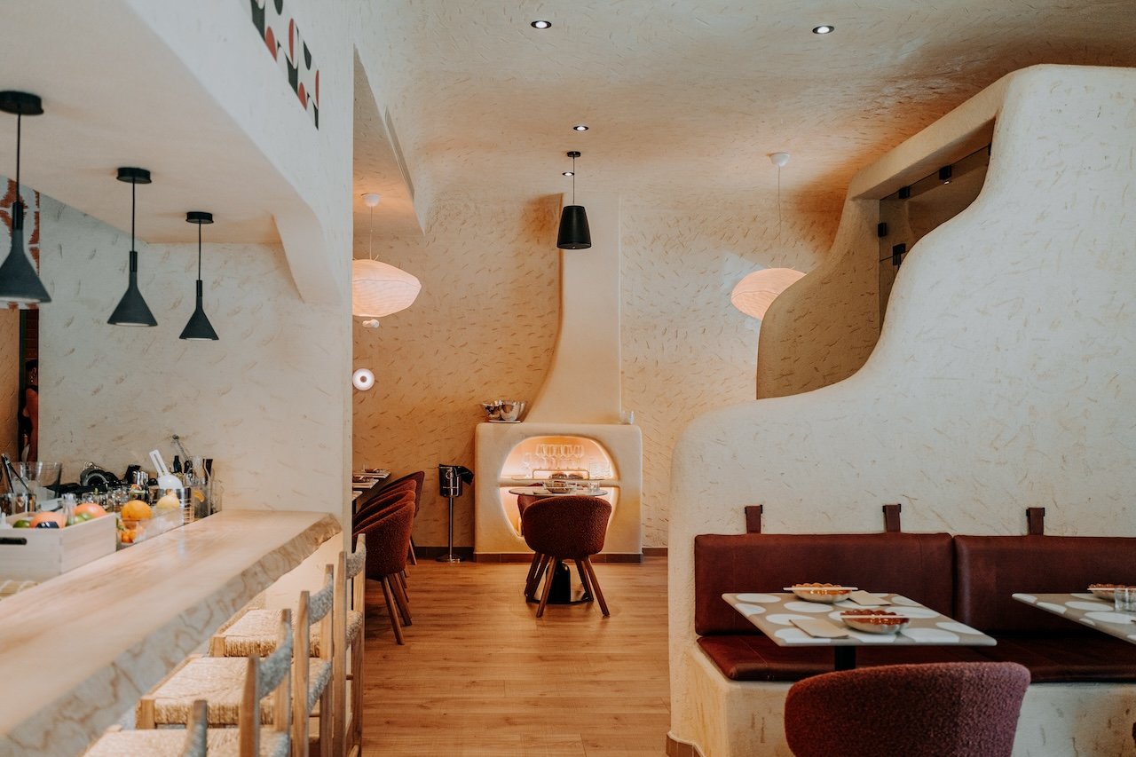 Marui Sushi — restaurants in Plaça del Progrés, Santa Catalina